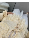 SARI ÇİZGİLİ BEBE YAKA PÜSKÜL BLUZ