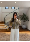 SARI ÇİZGİLİ BELDEN BÜZGÜLÜ BLUZ-EU5234