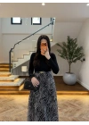 SİYAH ŞİFON PİLİSE DETAYLI ELBİSE-4199
