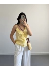 TWİLA ÖNÜ FIRFIRLI ASKILI BLUZ SARI