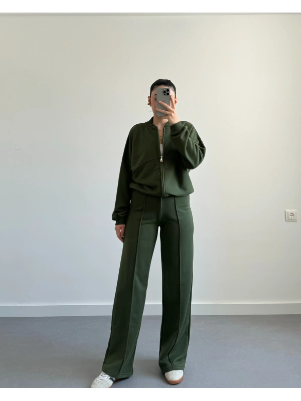 Koyu Yeşil Ceketli Mevsimlik Eşofman Takımı