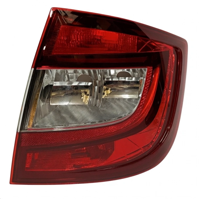 ARKA STOP LAMBASI LED SAG AMPÜL TAŞIYICISIZ RAPİD SEDAN 2017>> 5JH945712