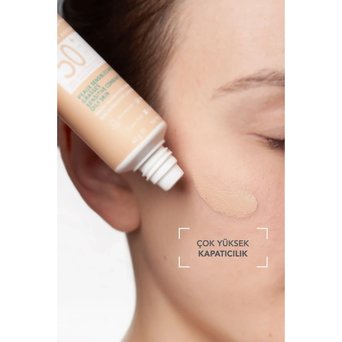 Photoderm Cover Touch SPF50+ Karma ve Yağlı Ciltler Kapatıcı Etkili Güneş Kremi Very Light 40 ML