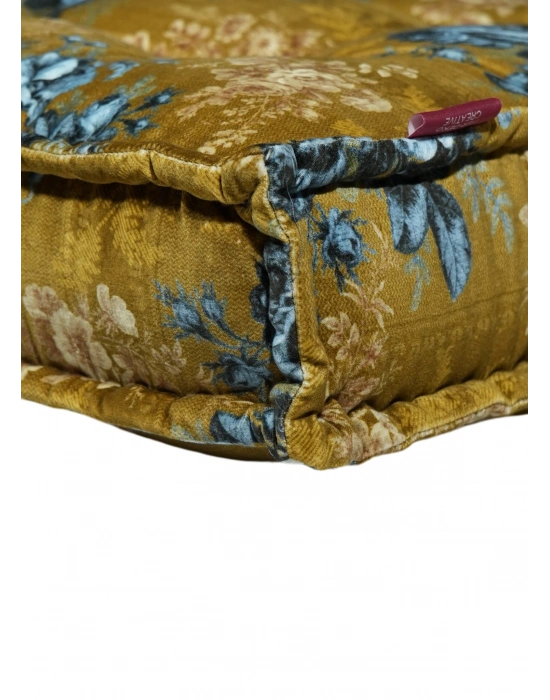 Velvet Juniper Flores