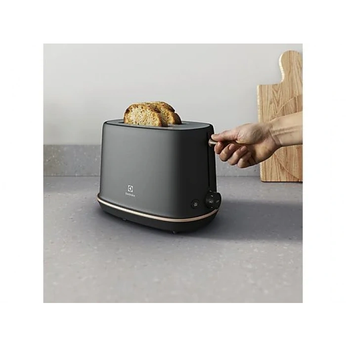 ELECTROLUX E7T1-6BP Ekmek Kızartma Makinesi Siyah