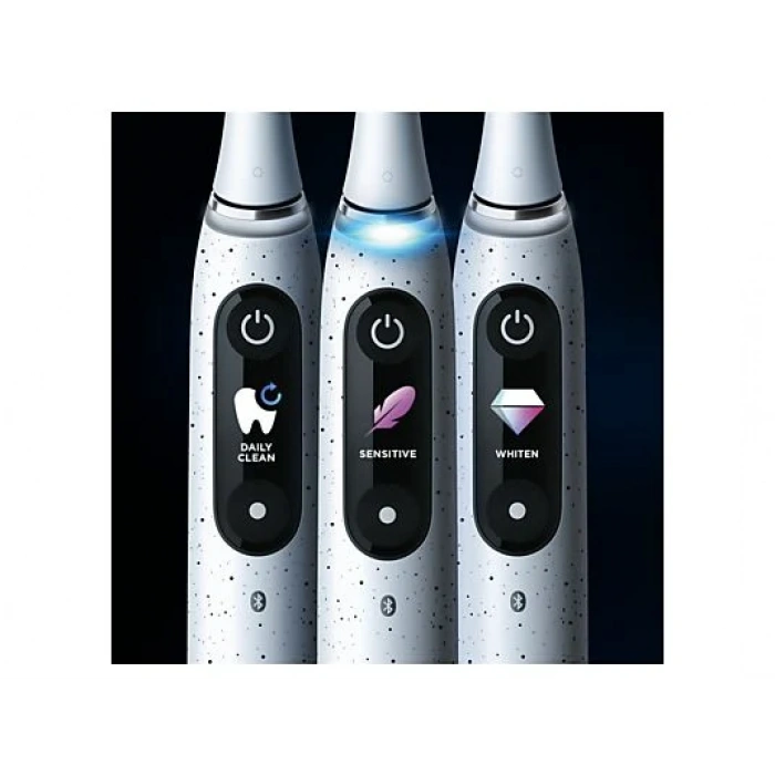 ORAL B iO 10 Şarjlı Diş Fırçası + Manyetik Şarj + Seyahat Kabı Beyaz