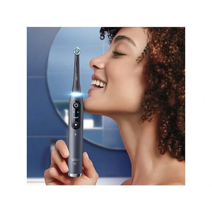 ORAL B iO 9 Şarjlı Diş Fırçası Siyah+Manyetik Şarj+Seyahat Kabı