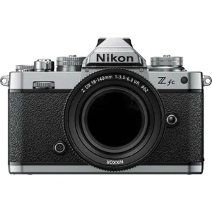 NIKON Z fc + Nikkor Z DX 18-140 VR Aynasız Fotoğraf Makinesi Siyah