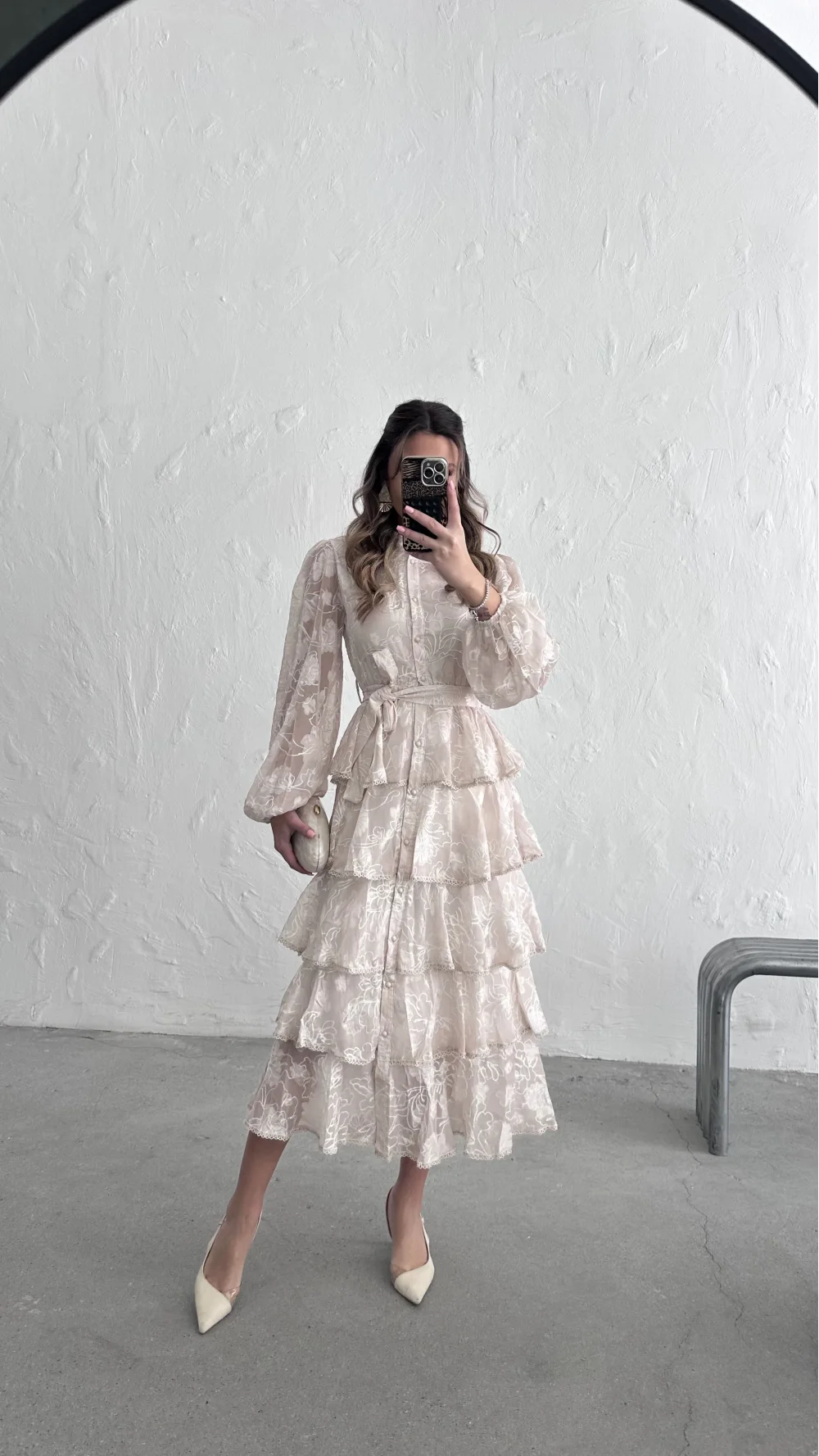 NAKIŞ İŞLEMELİ ELBİSE