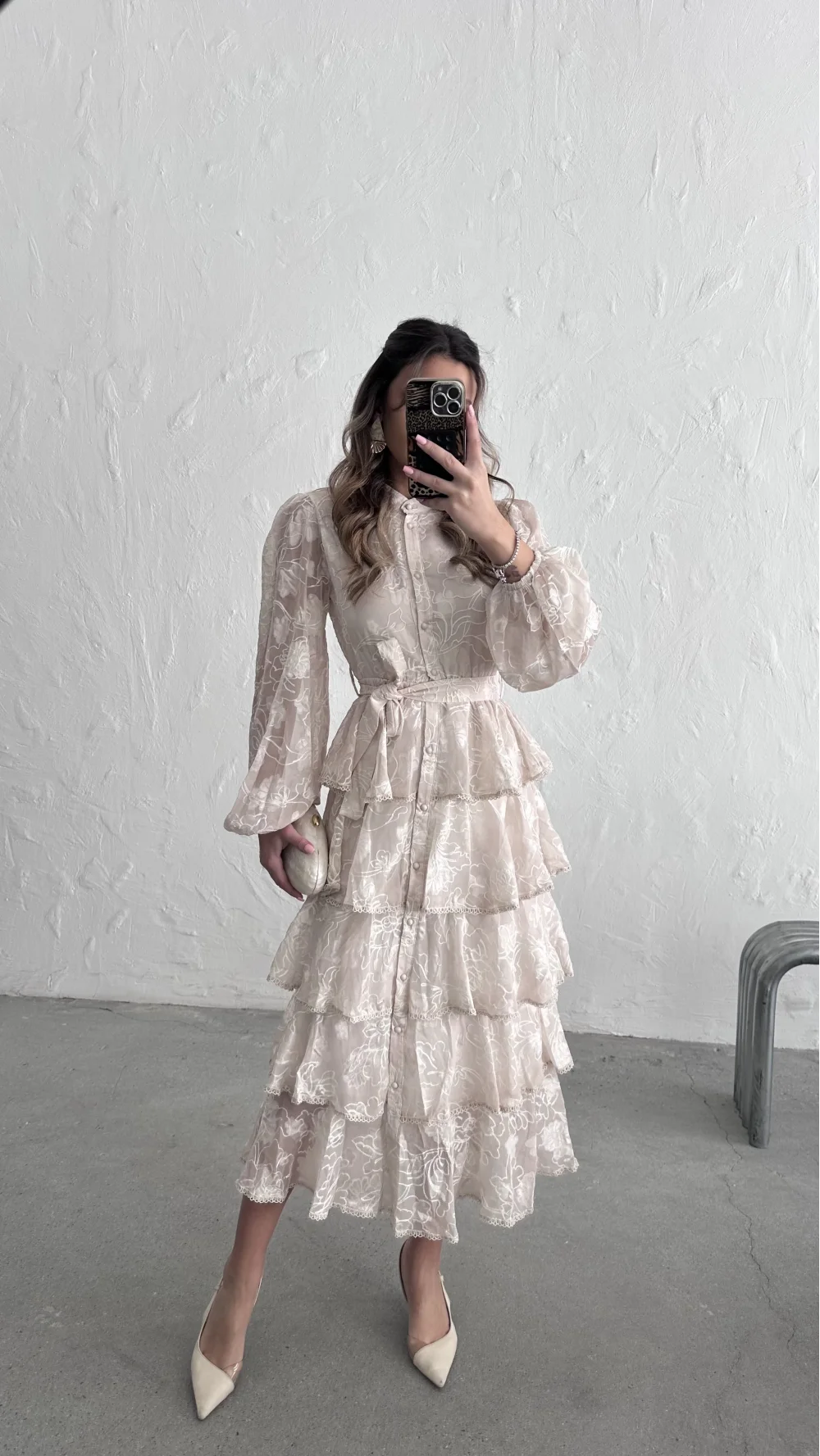 NAKIŞ İŞLEMELİ ELBİSE