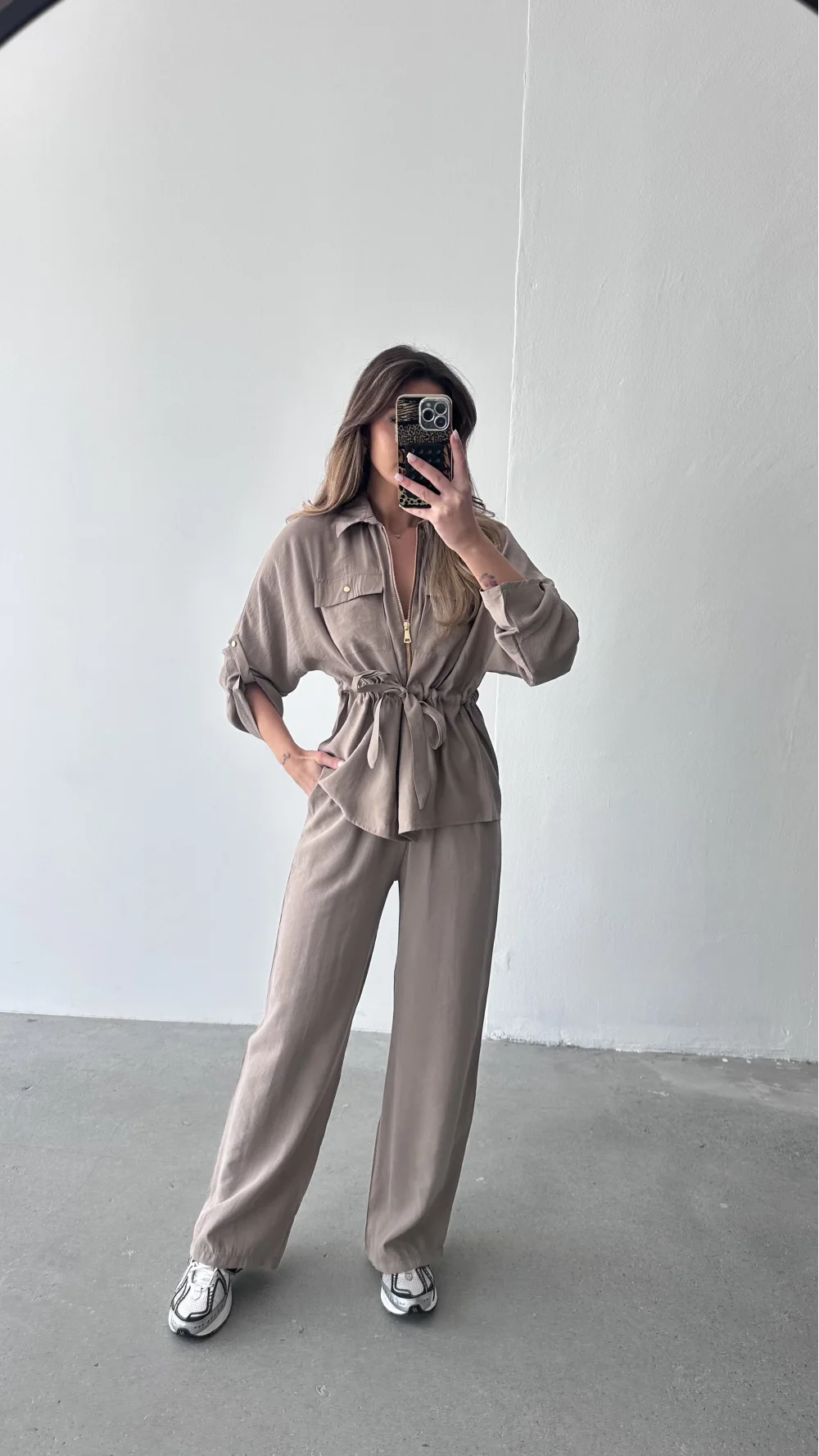 BELİ BÜZGÜLÜ TAKIM