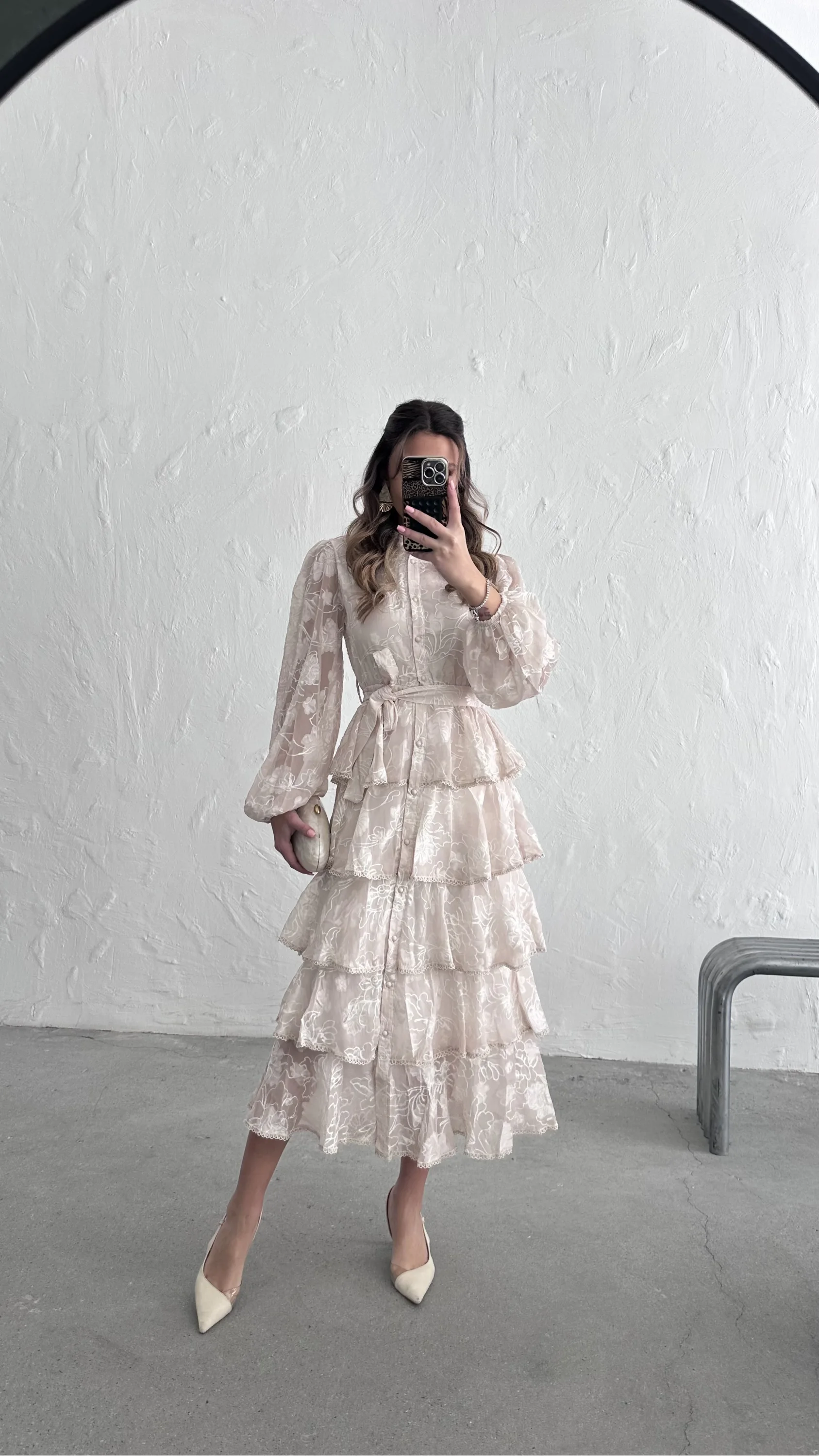 NAKIŞ İŞLEMELİ ELBİSE