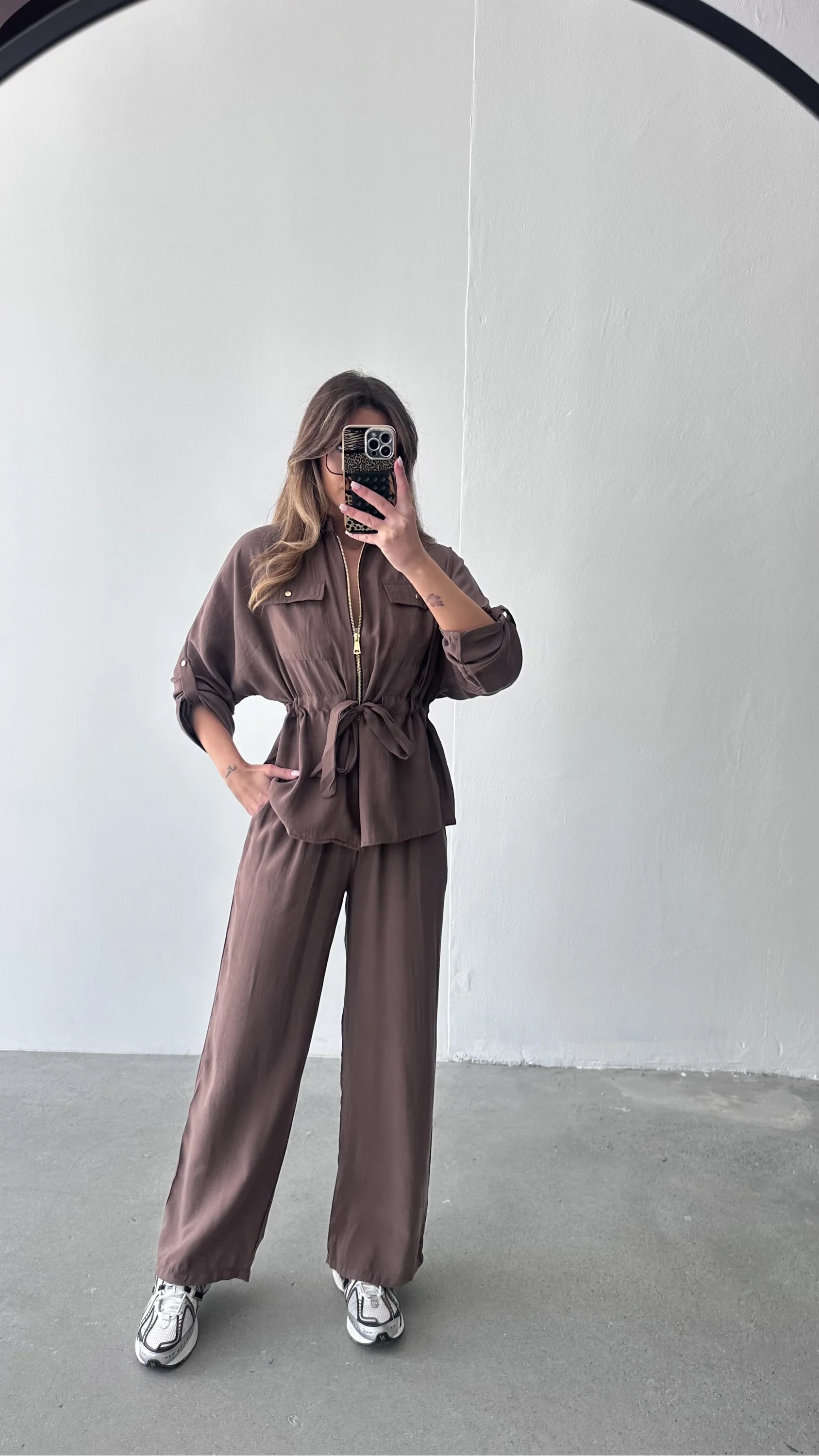 BELİ BÜZGÜLÜ TAKIM