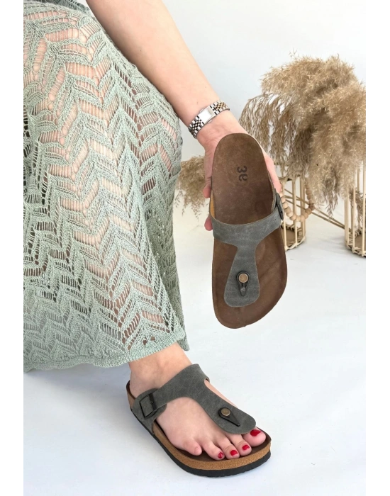 Aksar Haki Yeşil Nubuk Parmak Arası Kadın Terlik