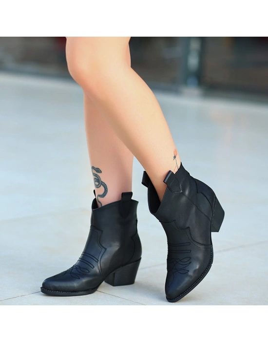 Akver Siyah Cilt Topuklu Bot