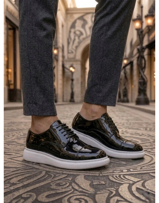 BA0003 Siyah Kapaklı Burun Bağcıklı Rugan Beyaz Taban Erkek Oxford Ayakkabı