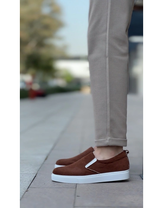 BA0339 Bağcıksız Kadife Kahverengi Beyaz Taban Günlük Erkek Ayakkabı
