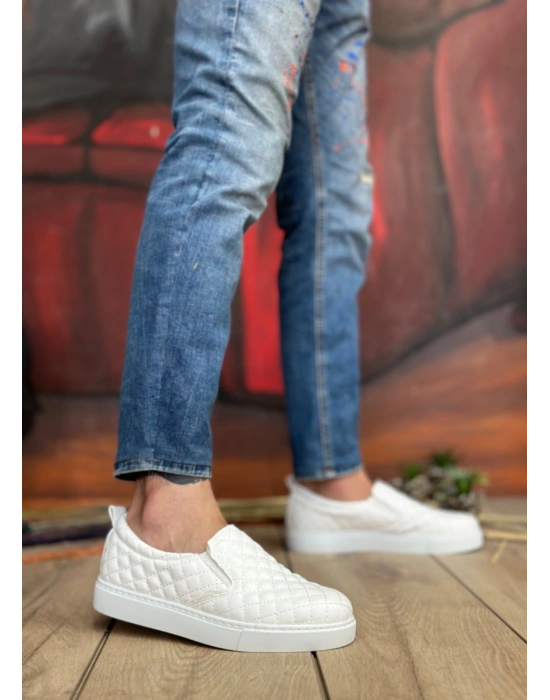 BA0353 Bağcıksız Kapitone Beyaz Günlük Erkek Ayakkabı