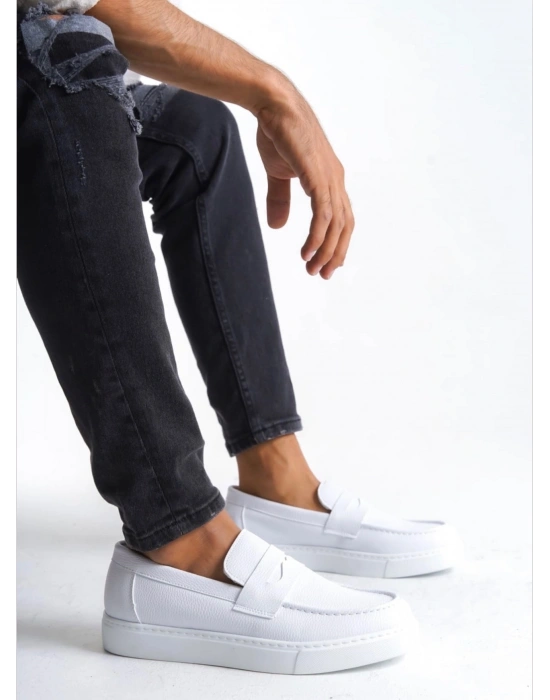 BA0580 Bağcıksız Kuşaklı Yüksek Taban Beyaz Cilt Erkek Ayakkabı