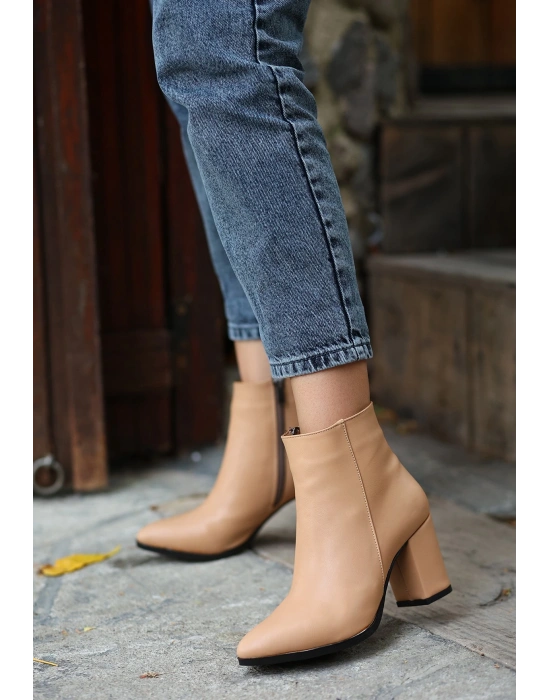 Biya Krem Cilt Topuklu Kadın Bot