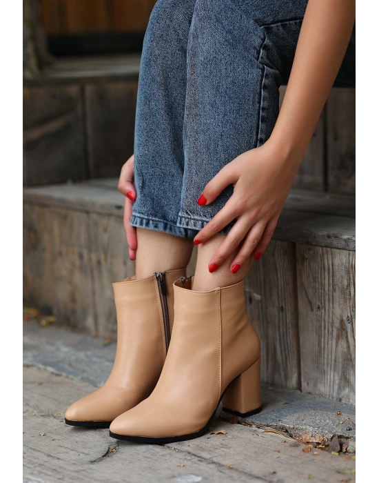 Biya Krem Cilt Topuklu Kadın Bot