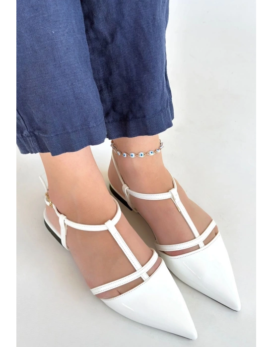 Canca Beyaz Rugan Babet Ayakkabı