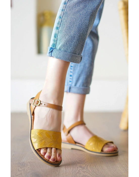 Cardi Hardal Cilt Kadın Sandalet