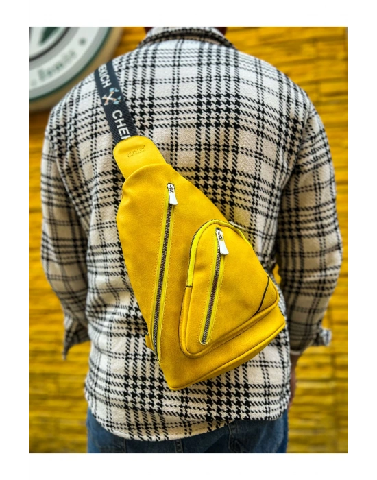 CH103 Astranite Üçgen Erkek Çanta SARI