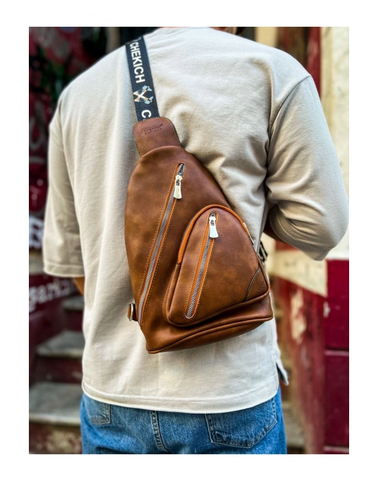 CH103 Astranite Üçgen Erkek Çanta TABA