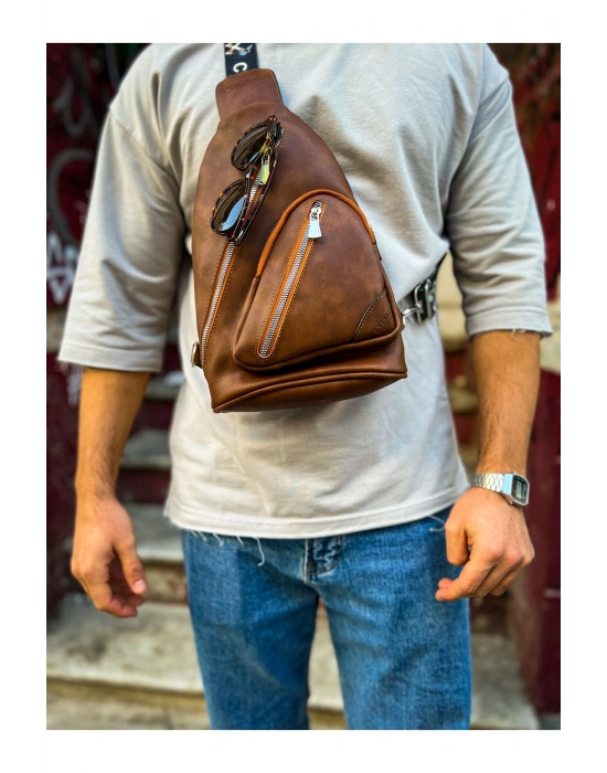 CH103 Astranite Üçgen Erkek Çanta TABA