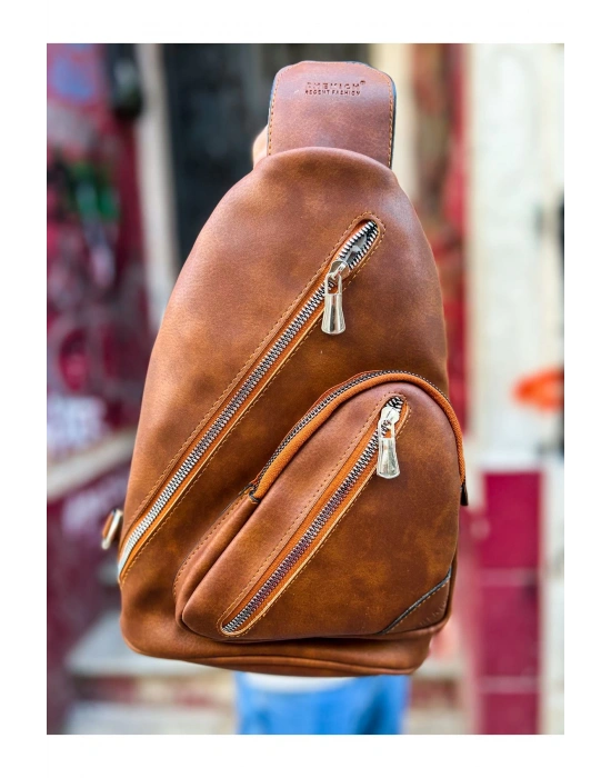 CH103 Astranite Üçgen Erkek Çanta TABA