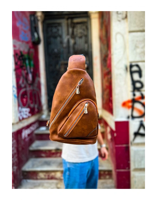 CH103 Astranite Üçgen Erkek Çanta TABA