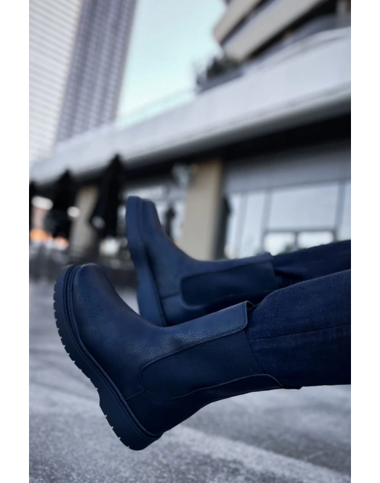 Ch223 Cst Alaska Erkek Siyah Erkek Bot