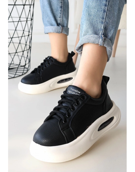 Chris Siyah Cilt Bağcıklı Spor Ayakkabı