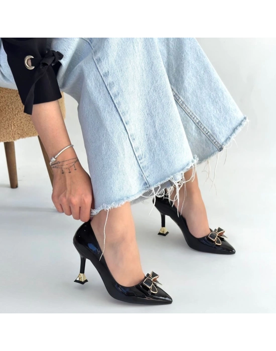 Coby Siyah Rugan Topuklu Ayakkabı