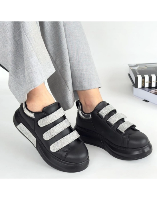 Elika Siyah Cilt Simli Cırt Cırtlı Kadın Spor Ayakkabı