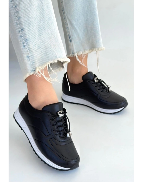 Finna Siyah Cilt Bağcıklı Spor Ayakkabı