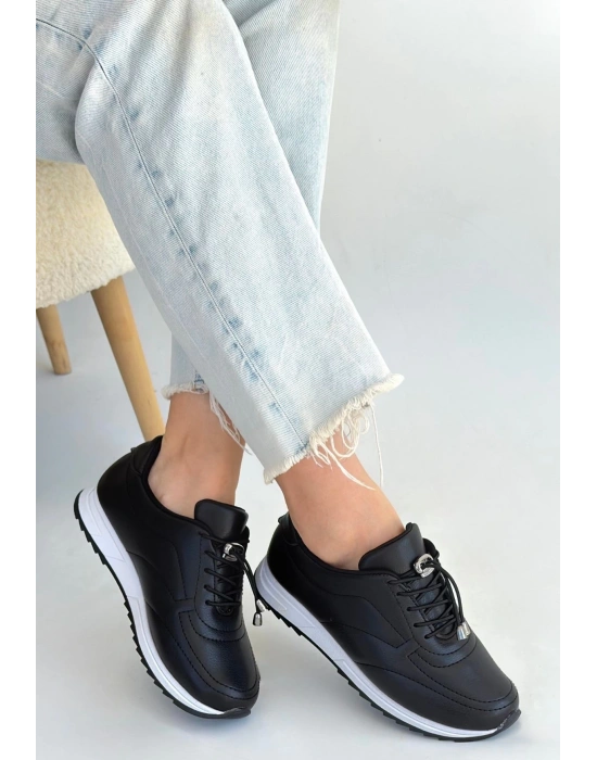 Finna Siyah Cilt Bağcıklı Spor Ayakkabı