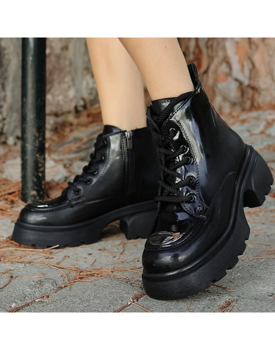 Frewe Siyah Rugan Bağcıklı Kadın Bot