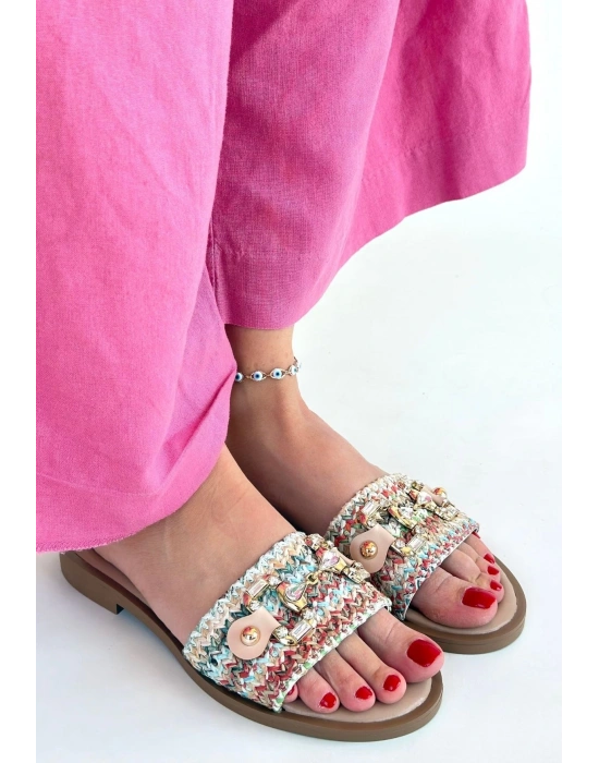 GONNE RENKLİ HASIR DOKUMA TERLİK