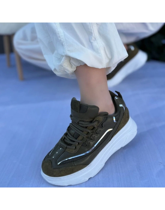 Imkea Yeşil Süet Gümüş Detaylı Kadın Spor Ayakkabı