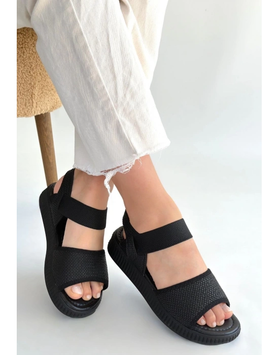 Jake Siyah Hasır Cilt Sandalet