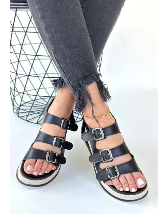 Jatay Siyah Cilt Sandalet