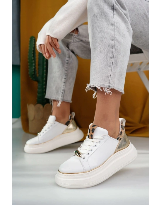 Jista Beyaz Cilt Bağcıklı Kadın Spor Ayakkabı