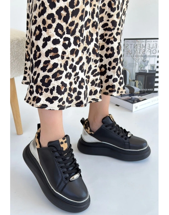 Jista Siyah Cilt Gümüş Detaylı Bağcıklı Kadın Spor Ayakkabı