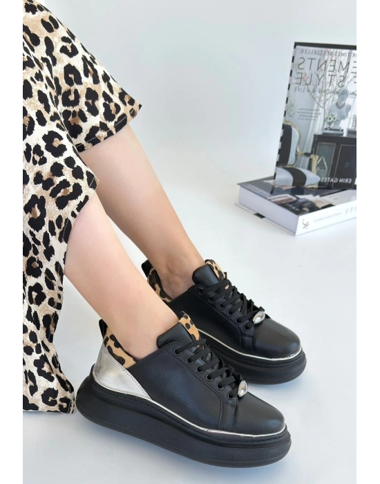 Jista Siyah Cilt Gümüş Detaylı Bağcıklı Kadın Spor Ayakkabı