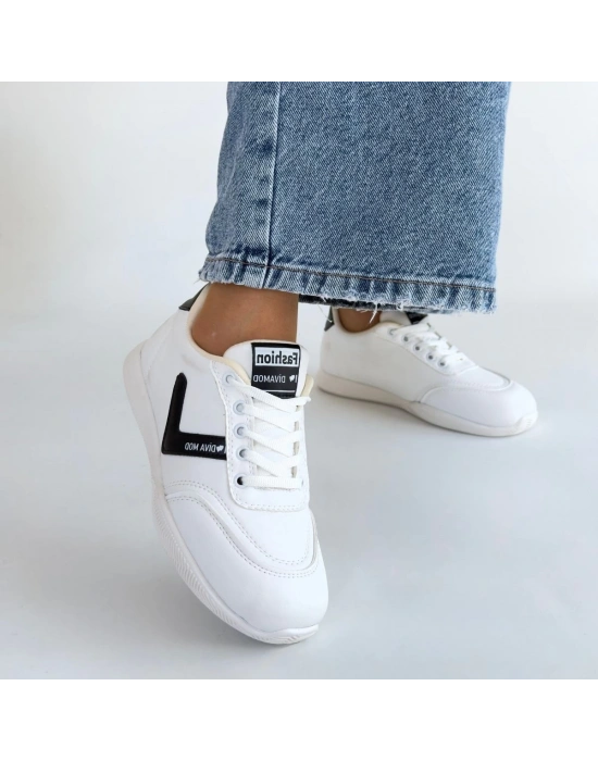 Jowen Beyaz Cilt Siyah Detaylı Bağcıklı Spor Ayakkabı