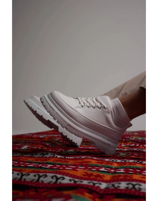 KB-702 Kuback Beyaz Cilt Günlük Erkek Ayakkabı