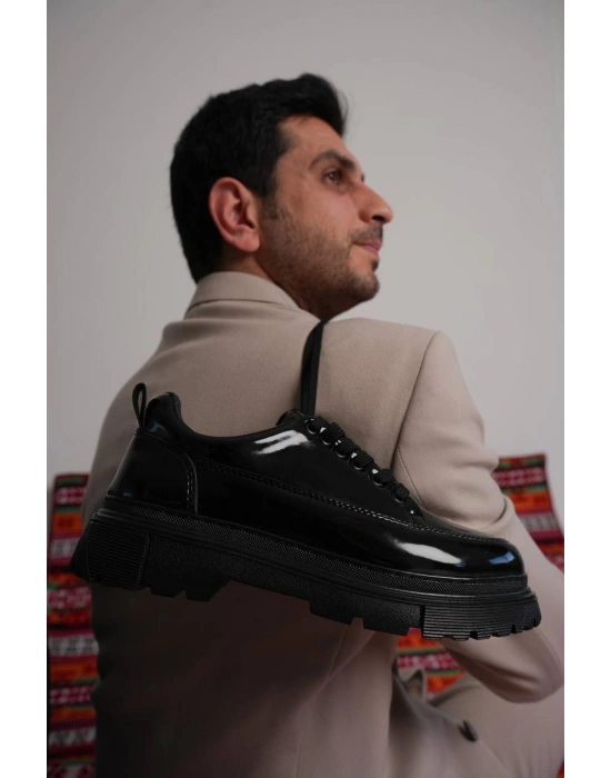 KB-702 Kuback Kömür Rugan Günlük Erkek Ayakkabı