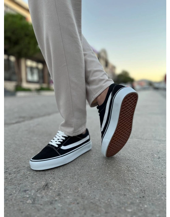 KB-V1 Kuback Siyah Beyaz Detaylı Günlük Erkek Ayakkabı